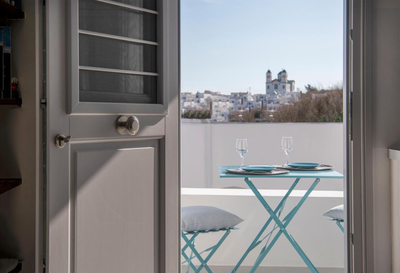 Salty 2 Brand New 1 Bd In The Heart Of Naousa Apartmán *